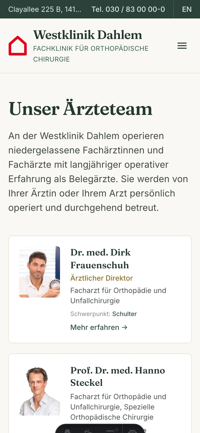 Ärzteliste der neuen Website der Westklinik Dahlem auf dem Handy, nach dem Relaunch durch mbcreate